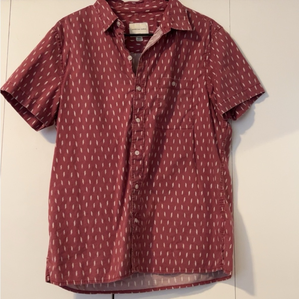 American Eagle Button up